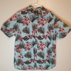 Hawaiian Floral Pattern Shirt